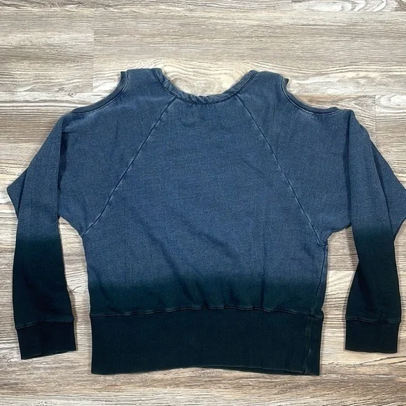 DKNY Jeans Denim Top,‎ Long Sleeve, Open Shoulders, Size Large - Picture 2 of 7